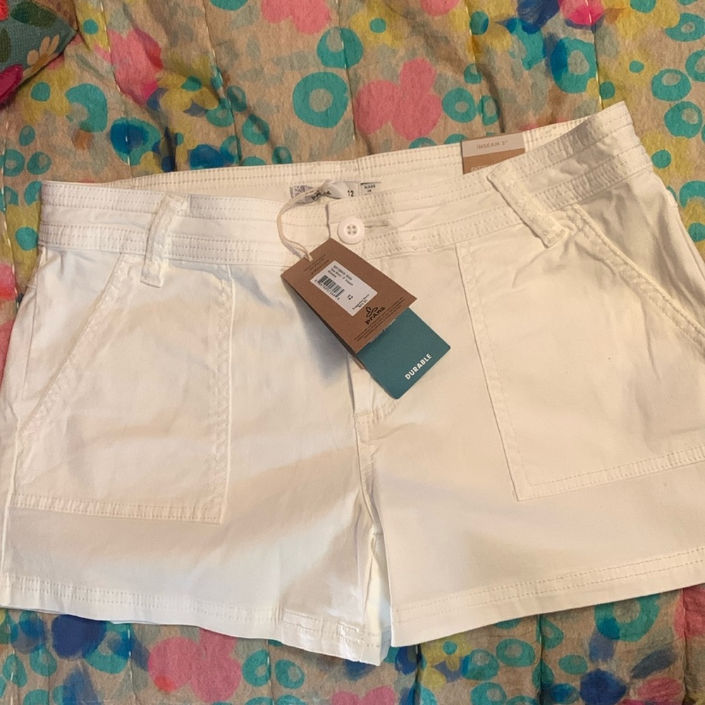 NWT Prana Tess short
